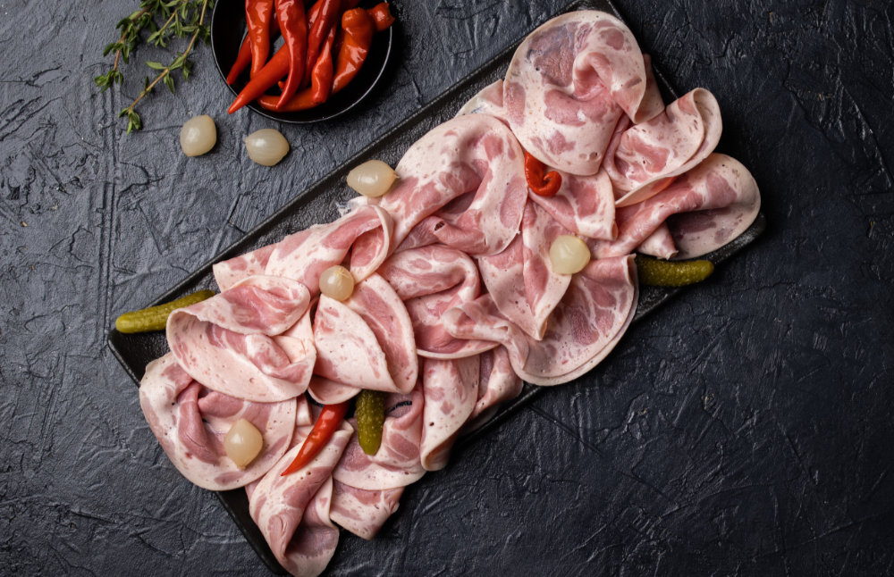 detail Krůtí šunkový salám