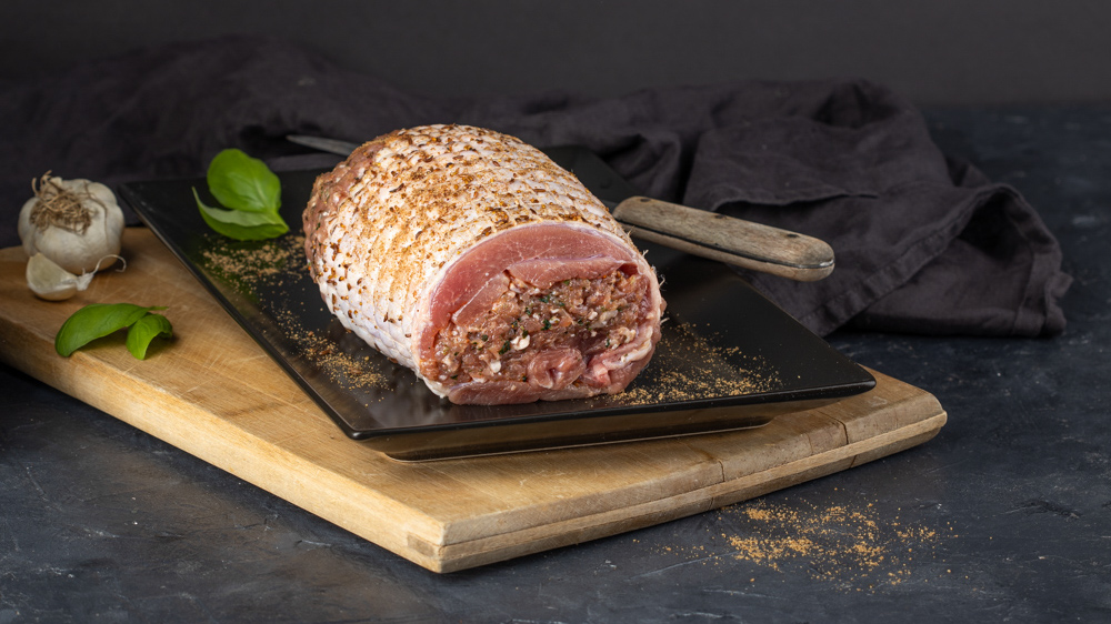 detail Sous vide turkey roulade