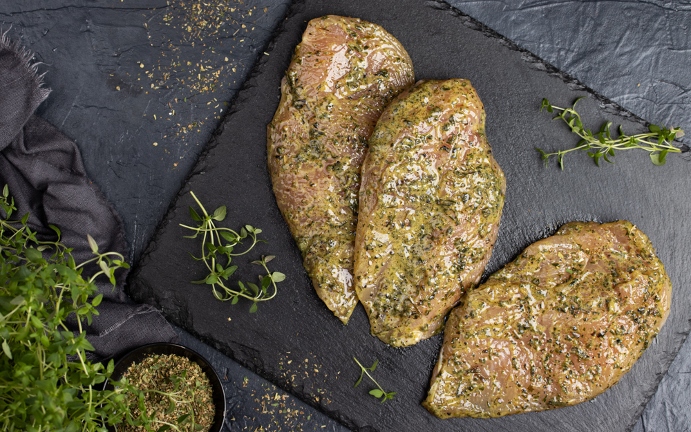 detail Marinated chicken breasts