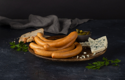 Turkey blue cheese sausages